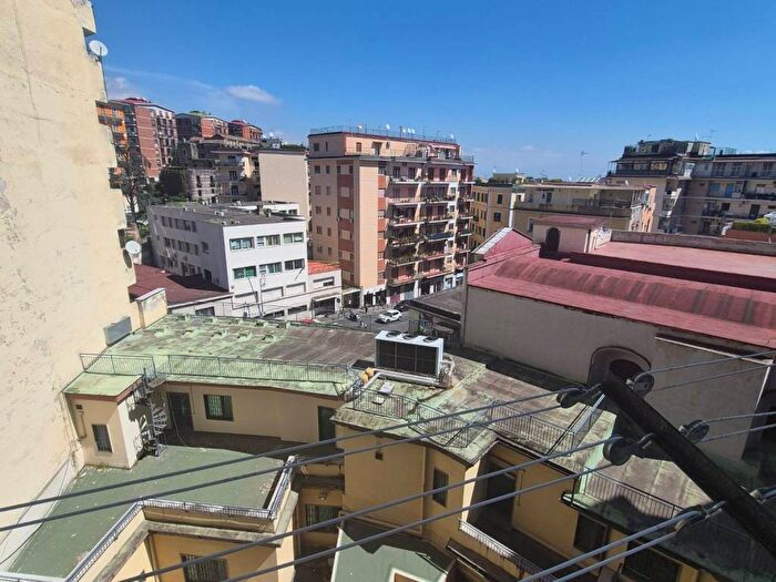Appartamento quadrilocale in affitto in Piazzetta Arenella, Arenella, Napoli