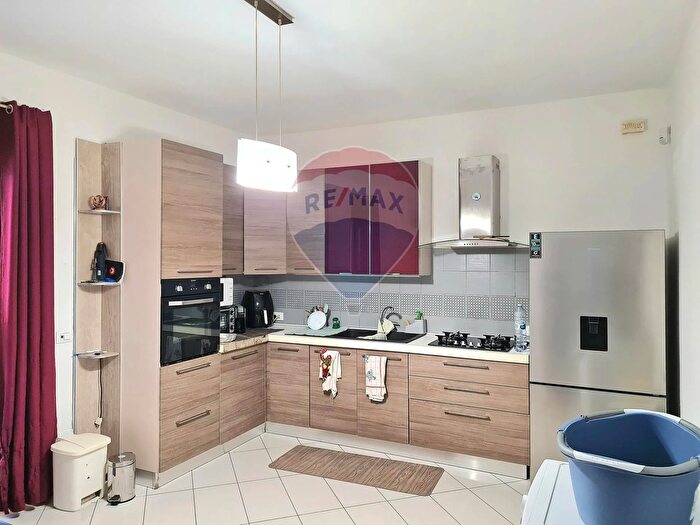 Appartamento trilocale in vendita in Via Liberazione, Lentini