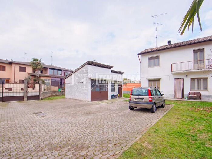 Casa trilocale in vendita in Via Antonio Gramsci, Tromello