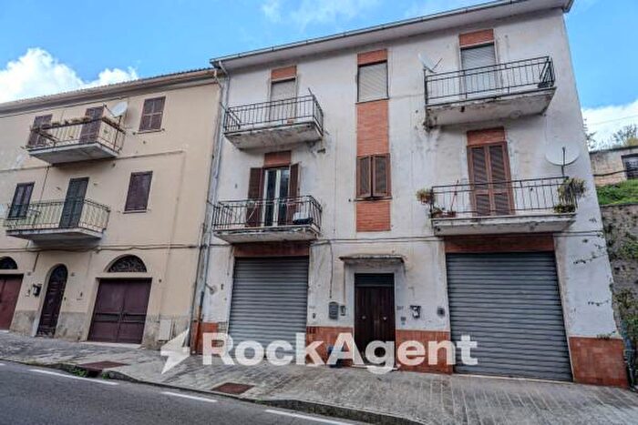 Appartamento quadrilocale in vendita in Via Piave C, Gradoli