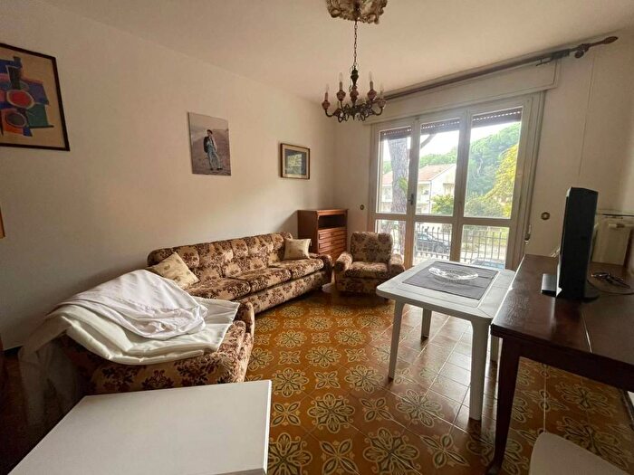 Appartamento quadrilocale in affitto in Viale Gramsci SNC, Milano Marittima, Cervia