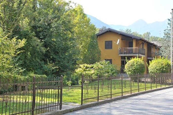 Appartamento bilocale in vendita in Viale alle Fonti, SantOmobono Terme