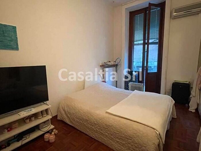 Appartamento trilocale in affitto in Via Carlo Farini, Farini, Milano