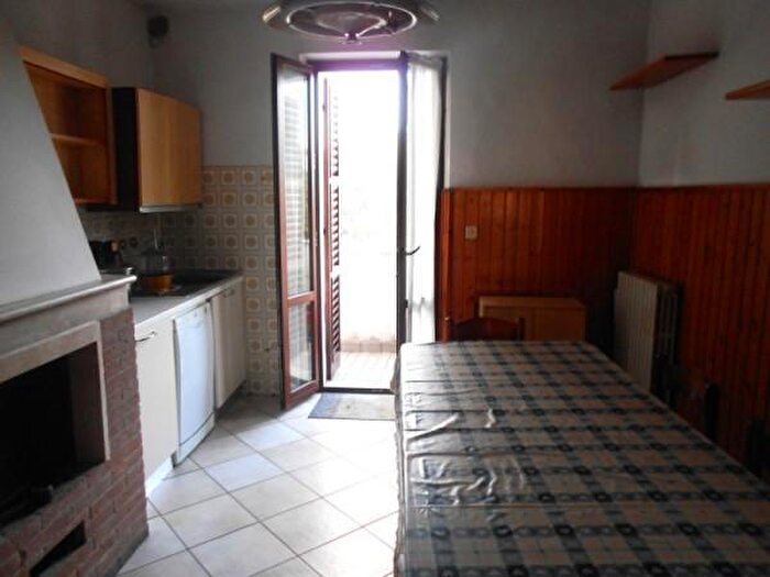 Appartamento trilocale in vendita in Via Valche, Jesi