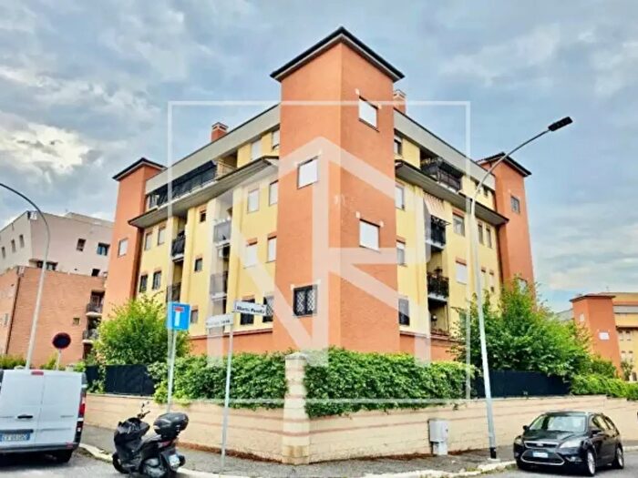 Appartamento trilocale in vendita in Via Maria Luigia Tancredi, Roma