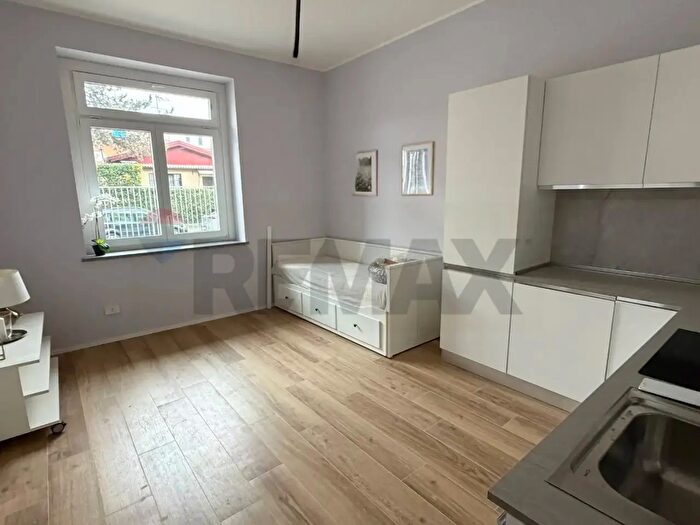 Appartamento bilocale in vendita in Via delle Rose, Milano