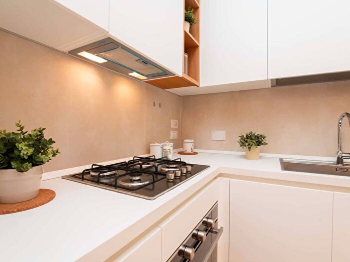 Appartamento bilocale in affitto in Via Appiano, Balduina, Roma