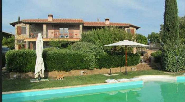 Casa con 6 locali in vendita in Manciano