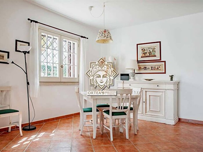 Casa con 6 locali in affitto in Via del Luccio, Ognina, Siracusa