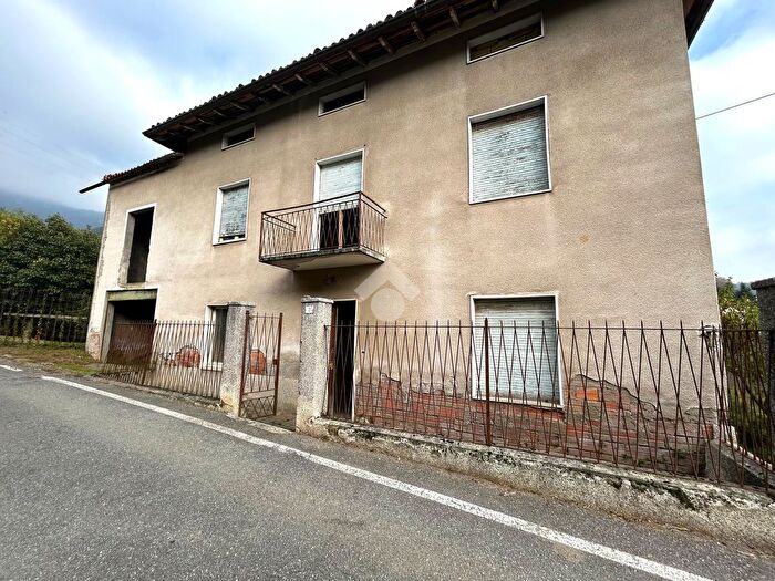 Casa trilocale in vendita in Via Carera, Sorisole