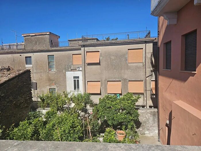 Appartamento con 5 locali in vendita in Ferentino