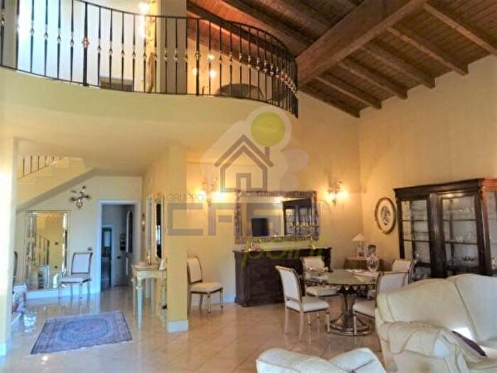 Casa con 6 locali in vendita in Via Parigi Castelvetro PNo, Castelvetro Piacentino
