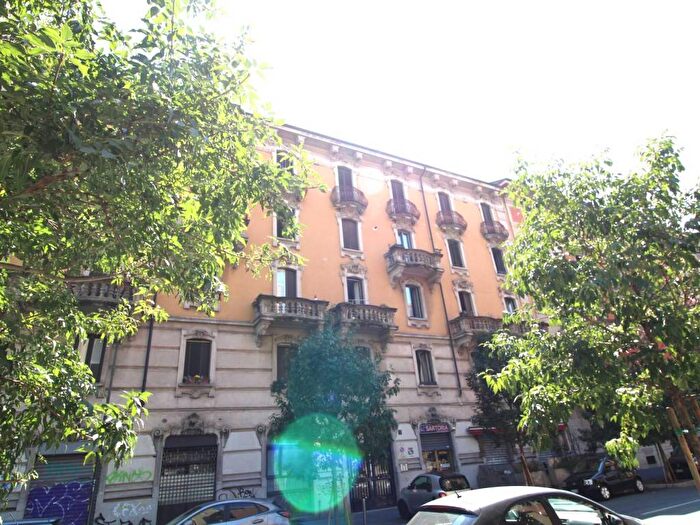 Appartamento bilocale in affitto in Via Rovereto, Rovereto, Milano