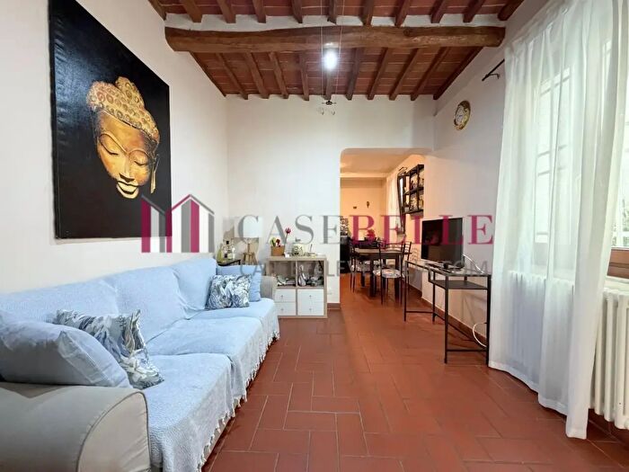 Casa con 5 locali in vendita in Camaiore