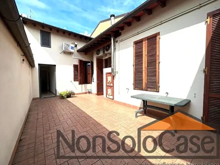 Appartamento con 6 locali in vendita in Via Piero Gobetti, Prato