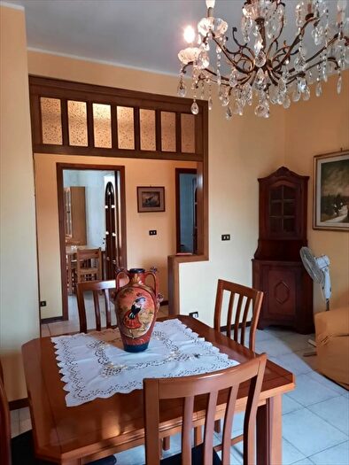 Appartamento quadrilocale in vendita in Via Antonio Lupoi, Reggio Calabria