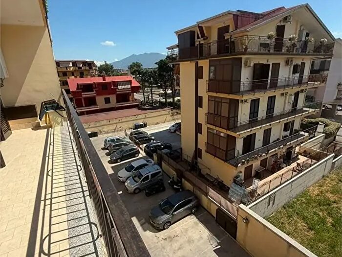Appartamento quadrilocale in affitto in Via Spiniello, Acerra