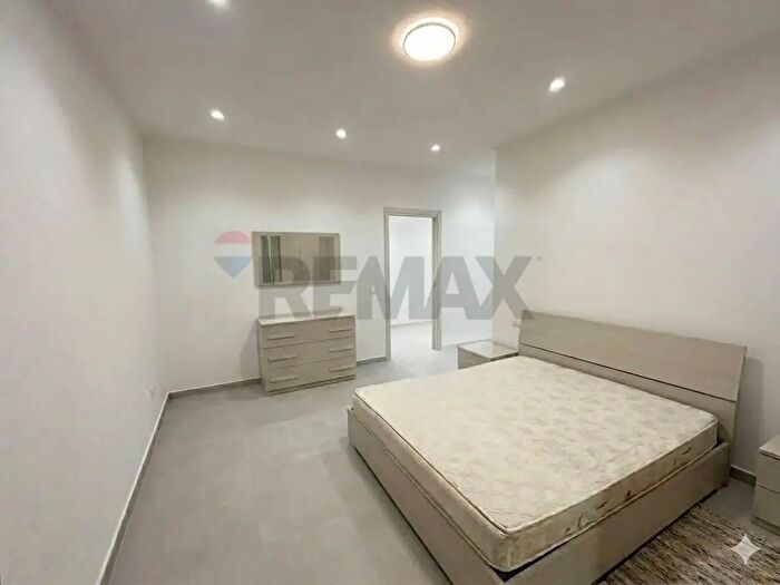 Appartamento trilocale in vendita in Via Caduti della Resistenza, Artogne