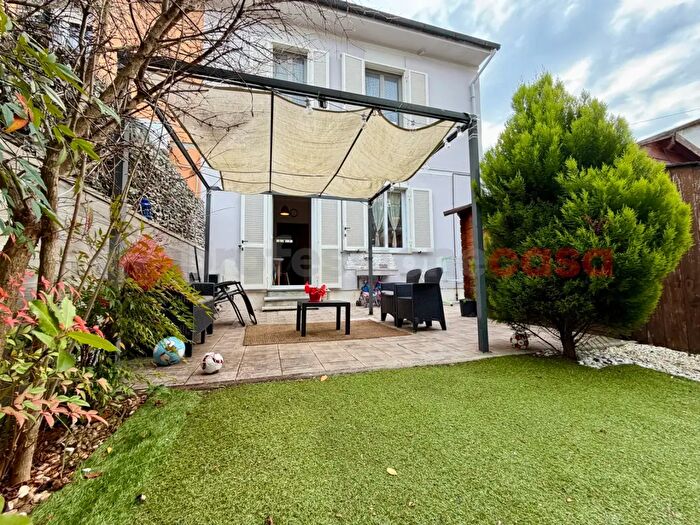 Casa quadrilocale in vendita in Via Gian Domenico Polverosi, Capraia E Limite