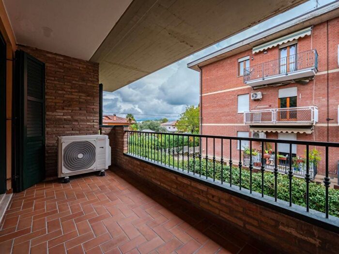 Appartamento con 5 locali in affitto in Via Risorgimento, Centro, Formigine