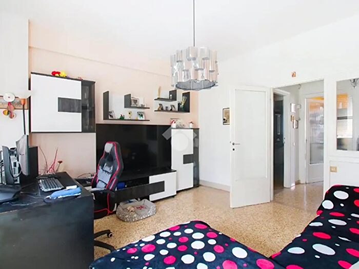 Appartamento quadrilocale in vendita in Via Filippo Brunelleschi, Pisa