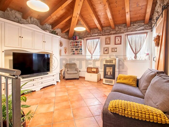 Casa con 6 locali in vendita in Via Palladio, Carmignano Di Brenta