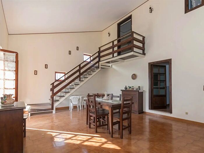 Casa con 5 locali in vendita in Via Bagni di Silla, Poggio Catino