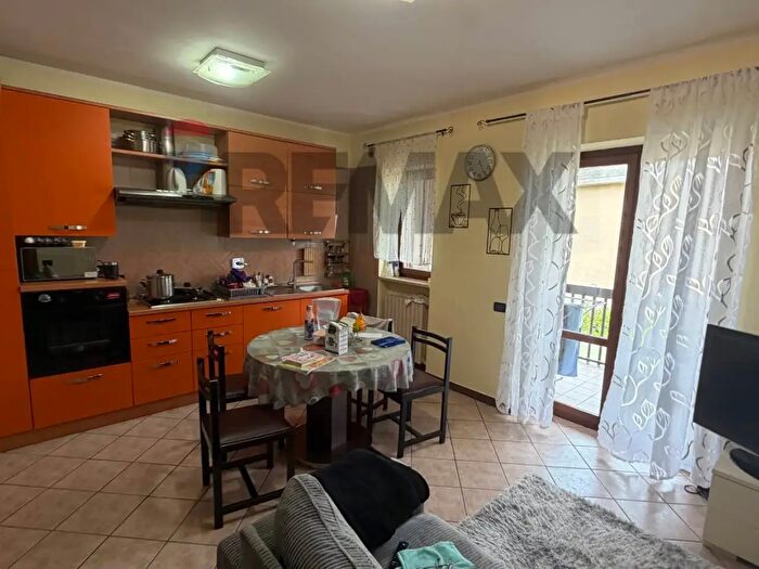 Appartamento trilocale in vendita in Via Sandro Pertini, Bevagna