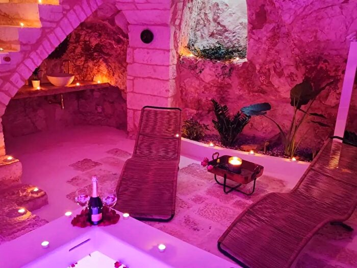 Casa con 8 locali in vendita in Corso Giuseppe Garibaldi, Ostuni