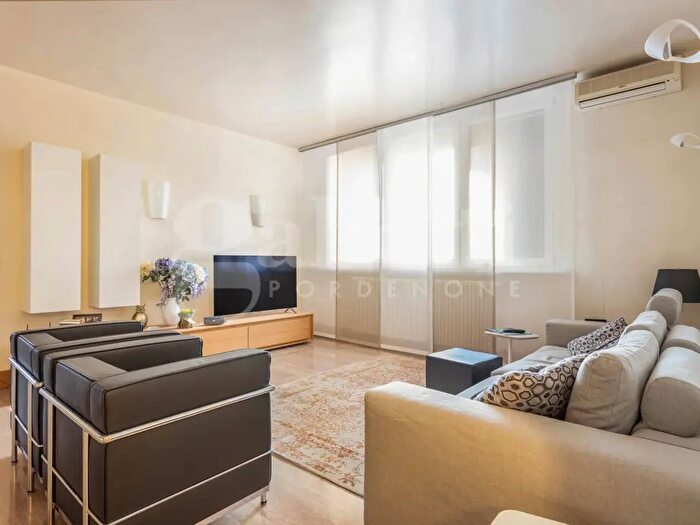 Appartamento con 5 locali in vendita in Borgo SantAntonio, Pordenone