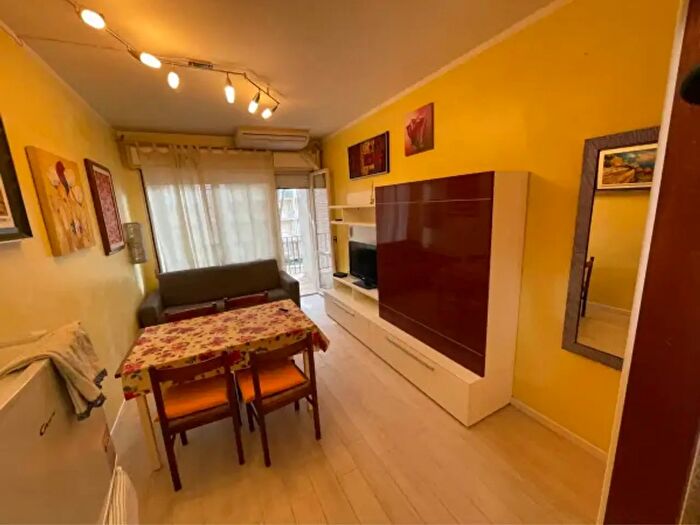 Appartamento trilocale in affitto in Viale dei Lecci, Comacchio