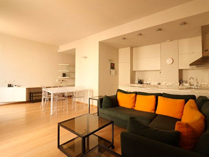 Appartamento bilocale in affitto in Piazza Santo Stefano, Missori, Milano