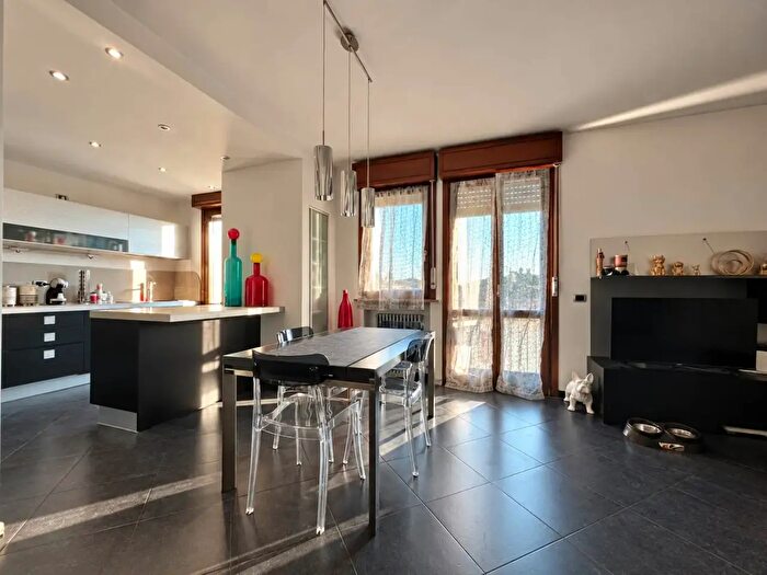 Appartamento con 5 locali in vendita in Borgo Virgilio