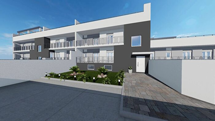 Appartamento quadrilocale in vendita in Via Gobbetti Snc, Brusciano