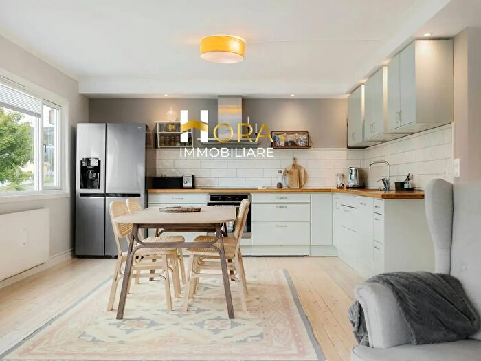 Appartamento trilocale in vendita in Lungarno del Tempio, Firenze