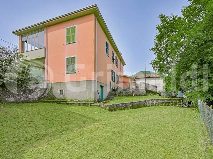 Casa con 5 locali in vendita in Via Aurelia Sud, Ricco Del Golfo Di Spezia