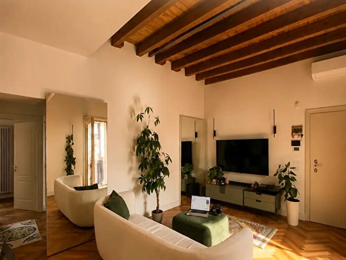 Appartamento trilocale in affitto in Viale Vittorio Emanuele II, Bergamo