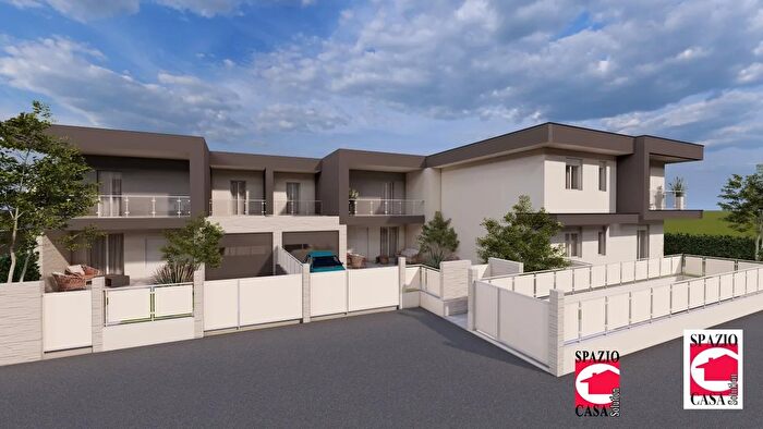 Casa quadrilocale in vendita in Azzano Mella