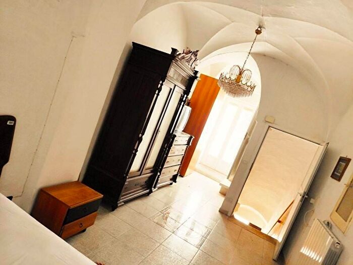 Appartamento trilocale in vendita in Via Saraceni, Martina Franca