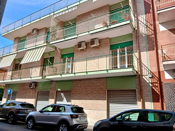 Appartamento trilocale in affitto in Pomigliano D'Arco