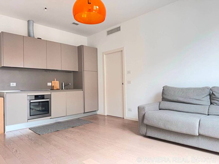 Appartamento bilocale in affitto in Via Giacomo Watt, Barona, Milano