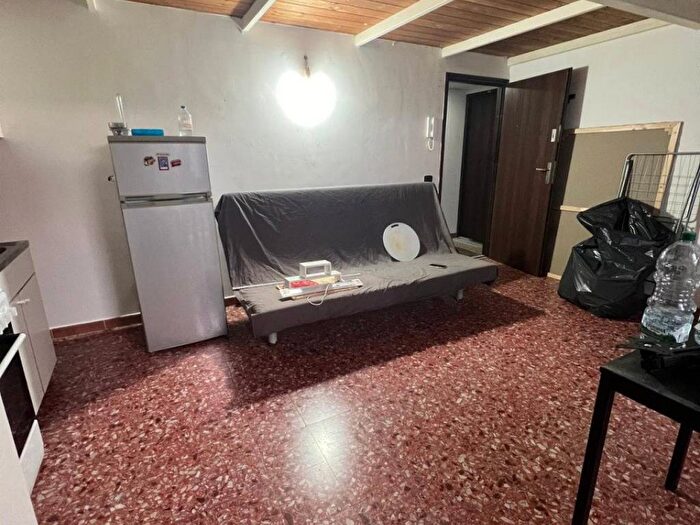 Appartamento bilocale in affitto in vico limoncello, Centro Storico, Napoli