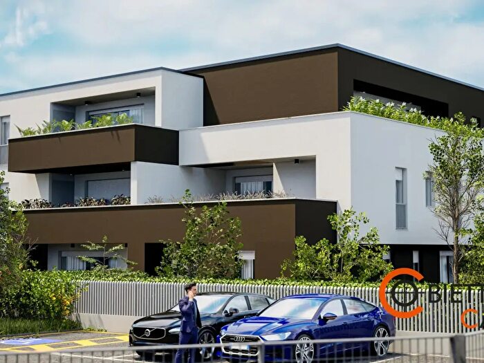 Appartamento quadrilocale in vendita in Via Pontevigodarzere, Padova