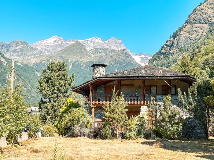 Casa con 6 locali in vendita in Frazione Balma, Alagna Valsesia