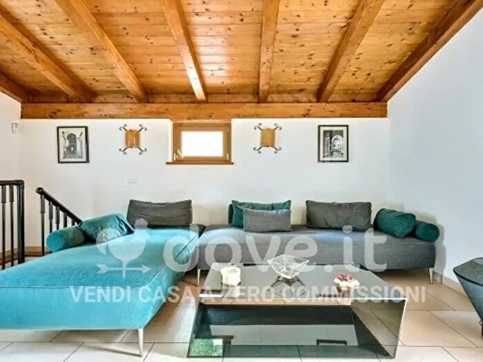 Appartamento con 5 locali in vendita in Via Aurelia Sud, Beverino