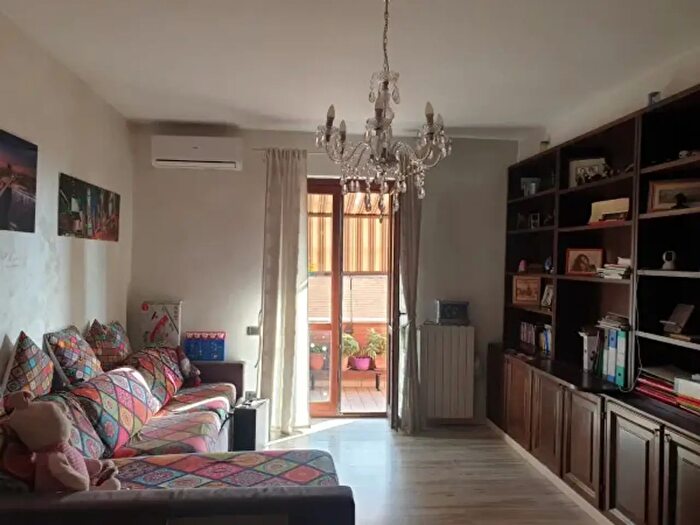 Appartamento trilocale in vendita in Via Francesco Petrarca, Riano