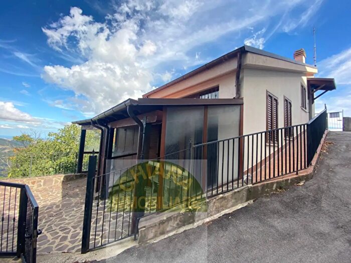 Casa quadrilocale in vendita in Roma, Liscia