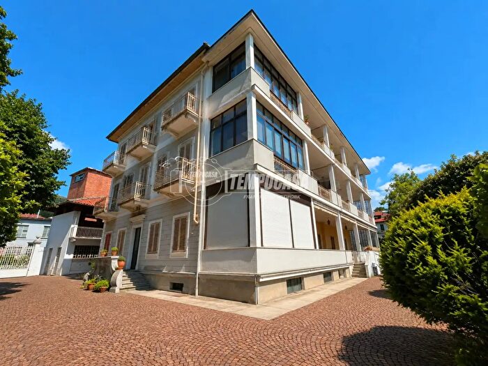Appartamento con 5 locali in vendita in Forno Canavese