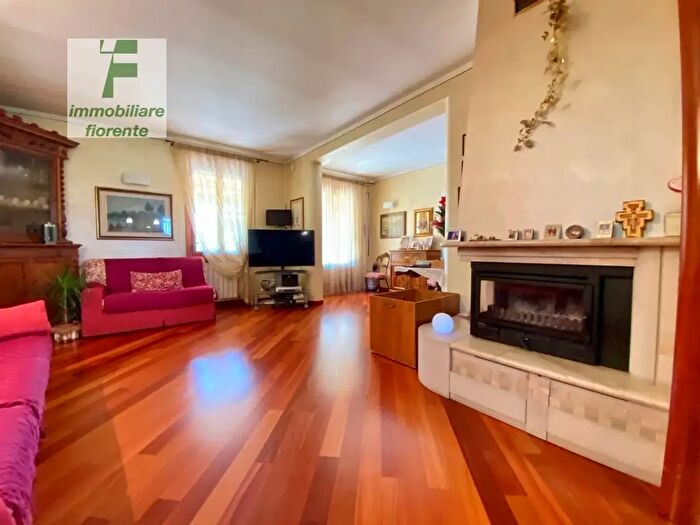 Casa con 6 locali in vendita in Via Livenza, Vigonza