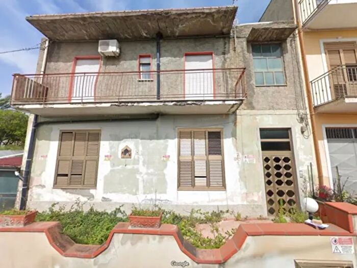 Casa in vendita in Via Barcellona Acquaficara, Barcellona Pozzo Di Gotto